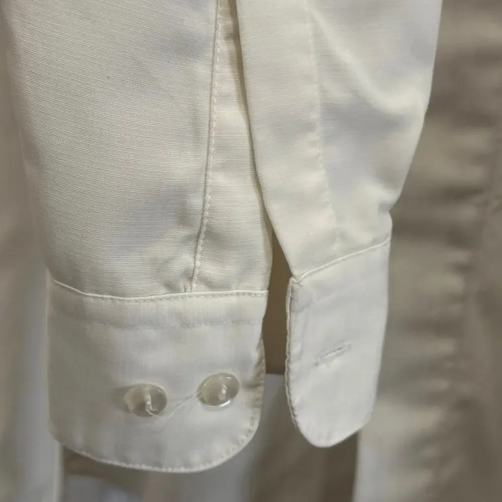 Capriccio men’s L 16-16 1/2. Relaxed and soft casual cream or off-white color
